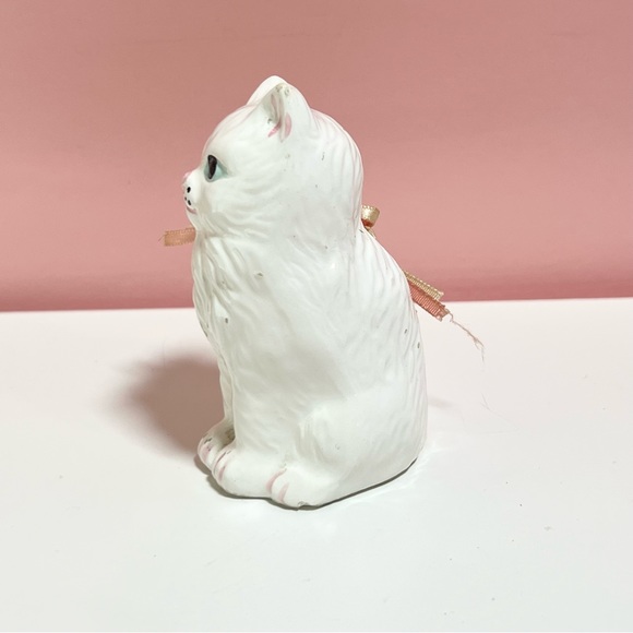 Vintage retro rose ribbon detail cat figurine - Picture 4 of 6